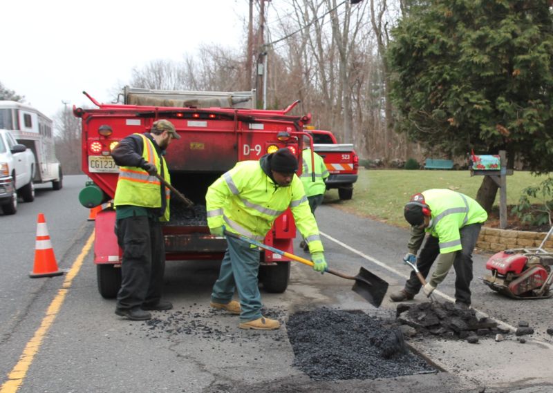 Public Information Press Release Crews are repairing County potholes